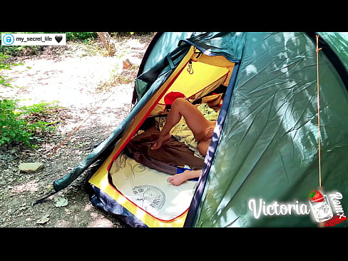 ❤️ Filmed on camera Passionate jerk off Stranger in a tent ❤ Quality porn at us
